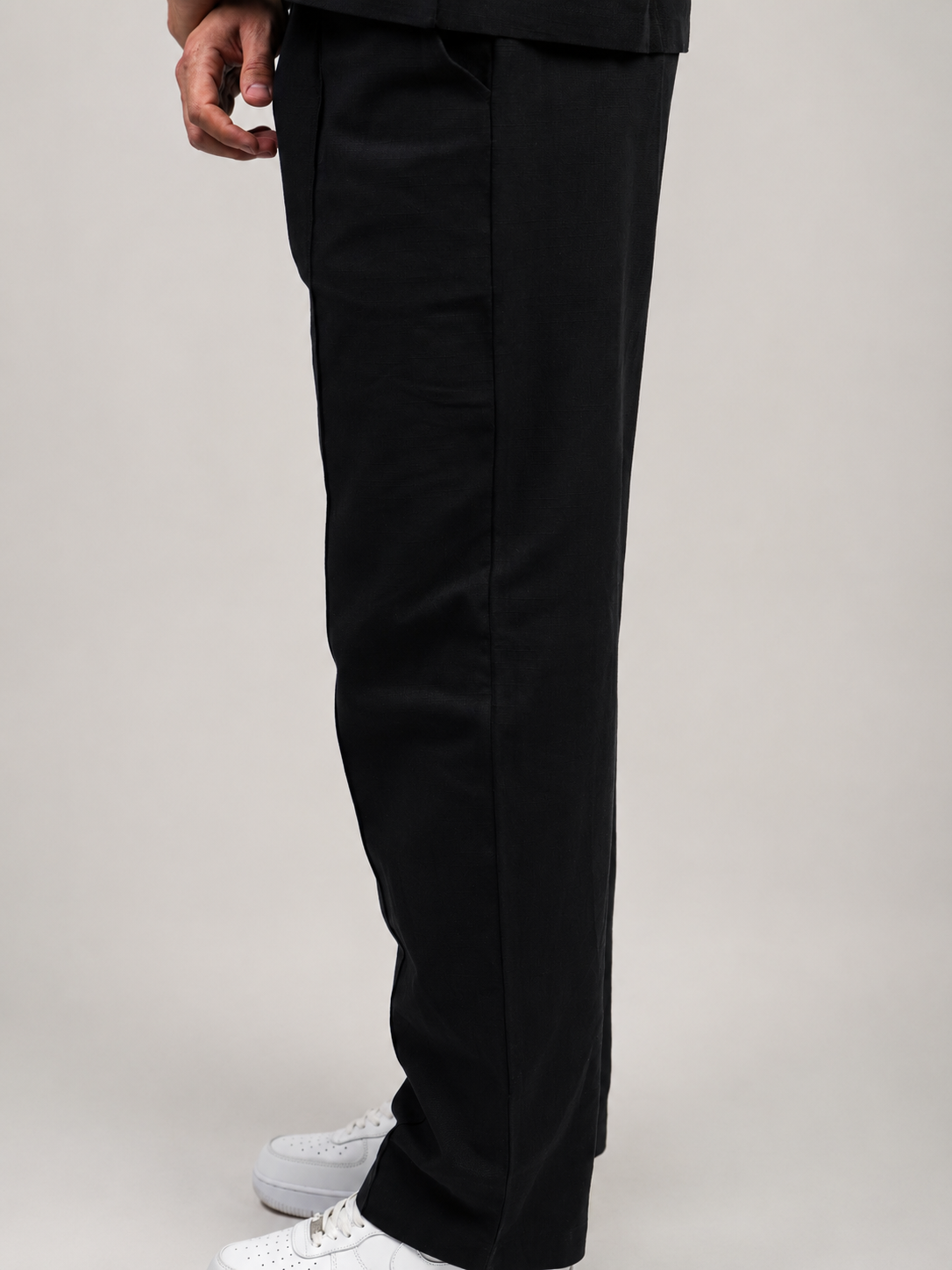 Relaxed fit wide-leg linen trousers in black — Beyond Basic