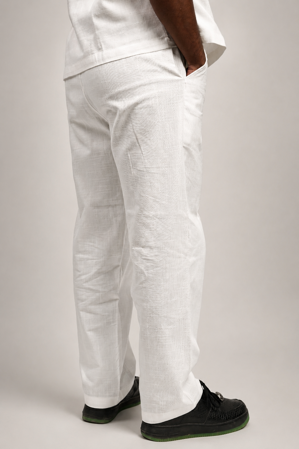 Relaxed fit wide-leg linen trousers in off white — Beyond Basic